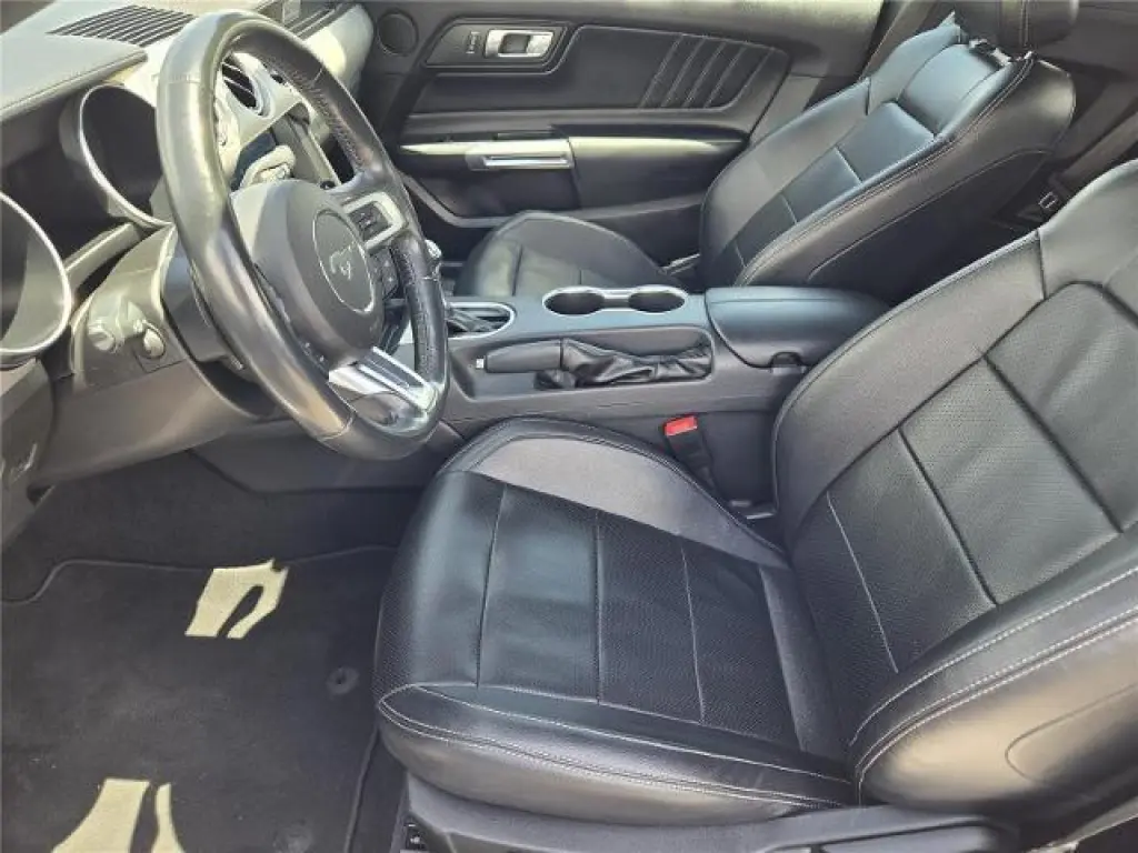 Ford Mustang 2021 EcoBoost 2dr Convertible