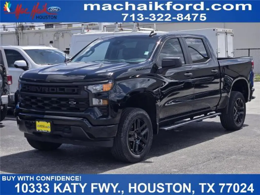 Chevrolet Silverado 1500 2023 4x2 Custom 4dr Crew Cab 5.8 ft. SB