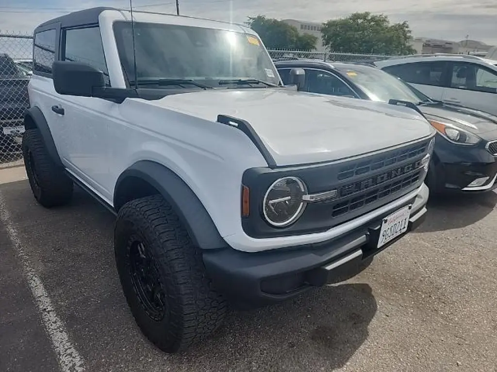 Ford Bronco 2023 4x4 Base 2dr SUV