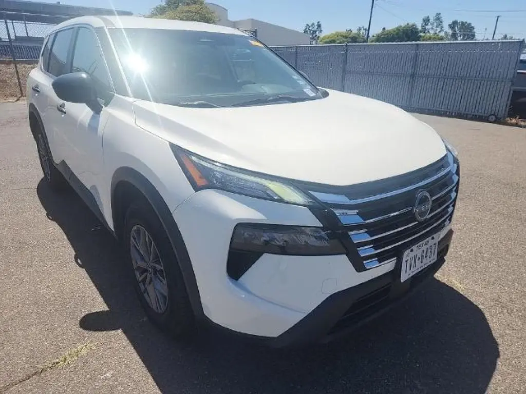 Nissan Rogue 2024 S 4dr Crossover