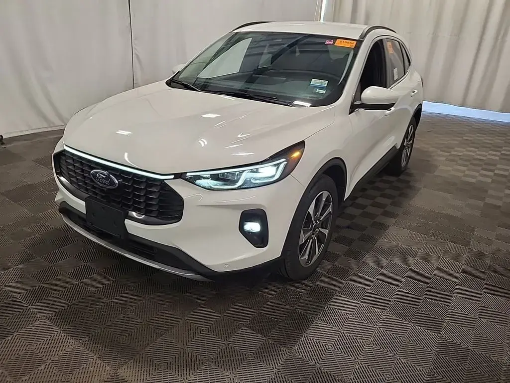 Ford Escape 2024 AWD Platinum 4dr SUV