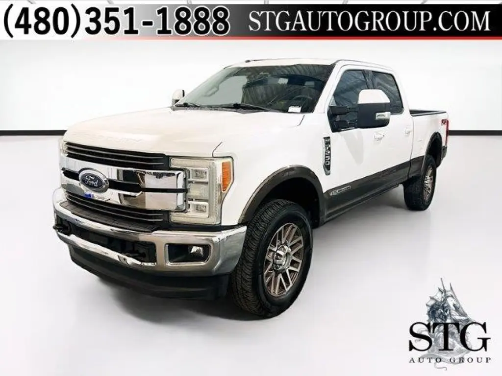 Ford F-250 Super Duty 2017 4x4 King Ranch 4dr Crew Cab 6.8 ft. SB Pickup