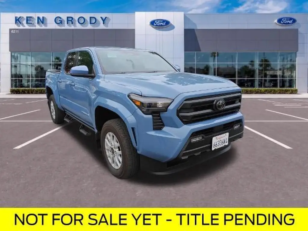 Toyota Tacoma 2026 4x4 TRD Sport 4dr Double Cab 6.1 ft LB