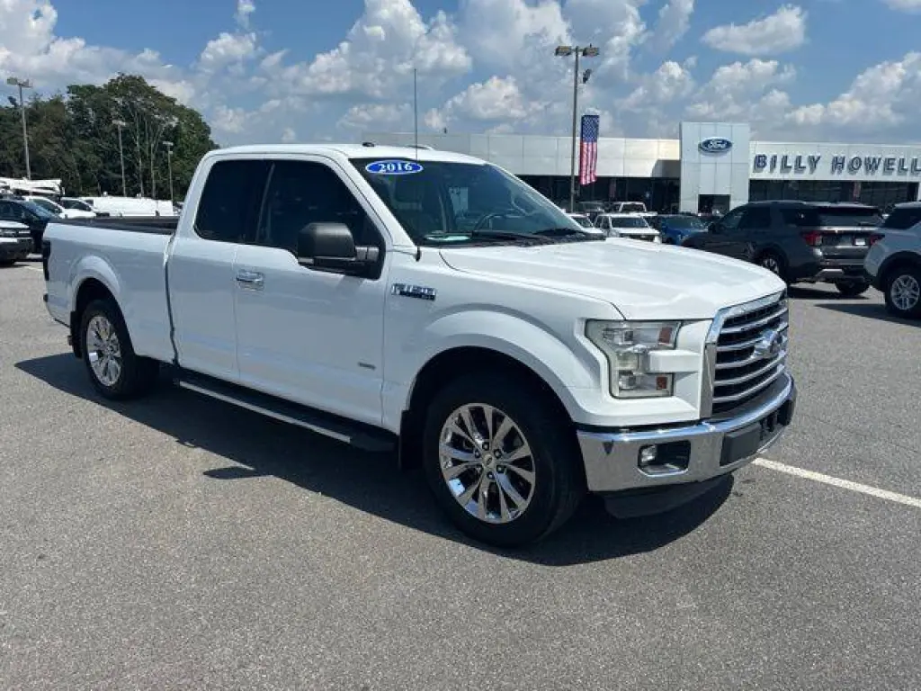 Ford F-150 2016 4x2 Lariat 4dr SuperCab 6.5 ft. SB