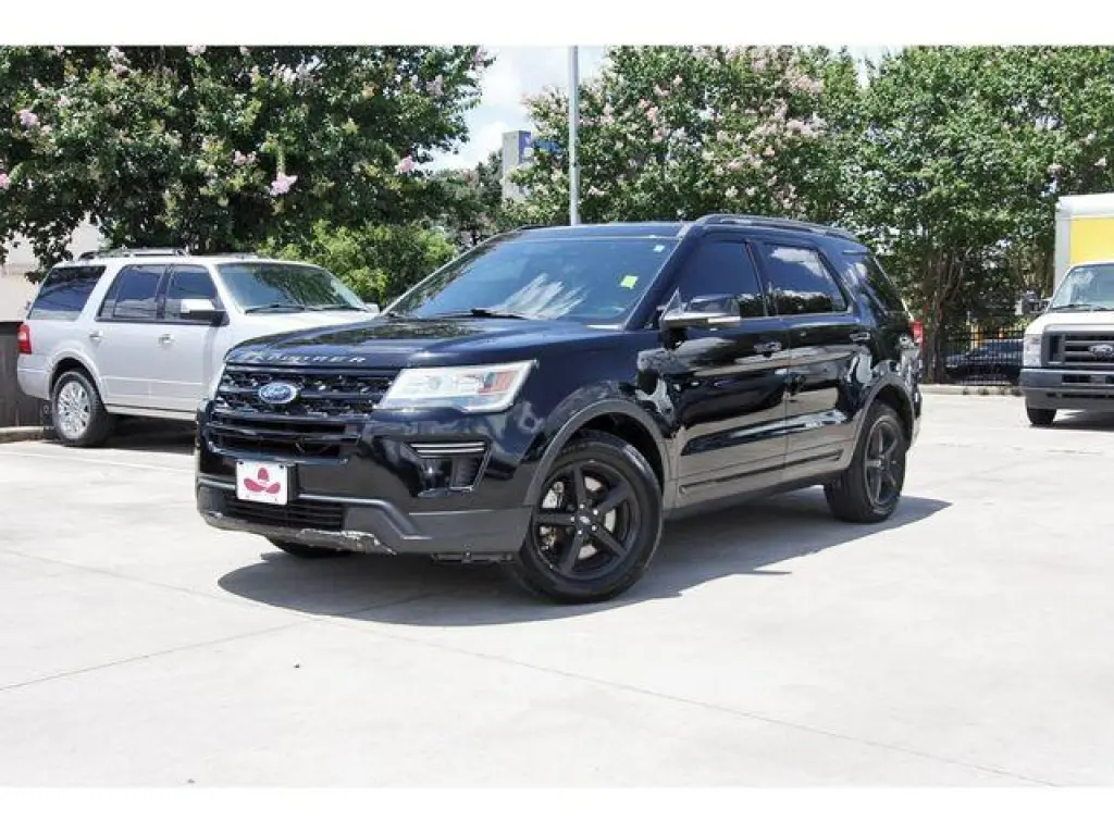 Ford Explorer 2018 XLT 4dr SUV