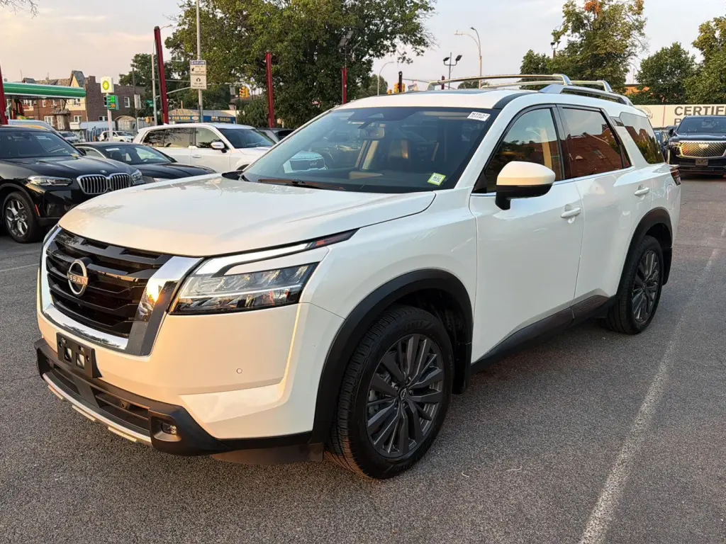 Nissan Pathfinder 2022 AWD SL 4dr SUV