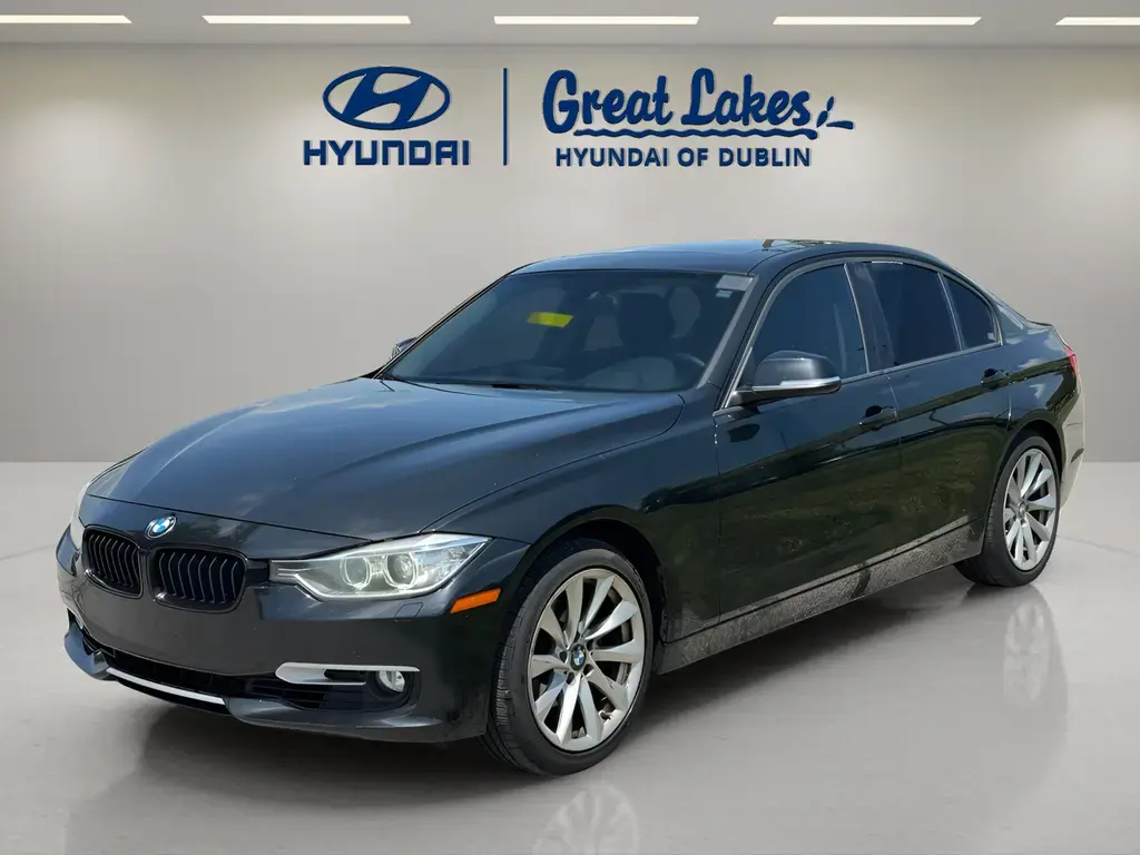 BMW 3 Series 2013 AWD 328i xDrive 4dr Sedan