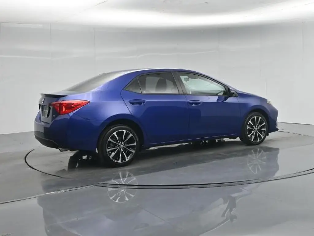 Toyota Corolla 2017 SE 4dr Sedan 6M