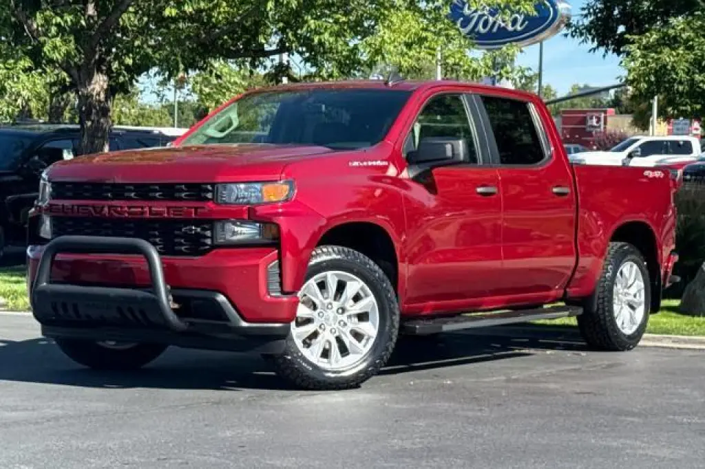 Chevrolet Silverado 1500 2019 4x4 Custom 4dr Crew Cab 5.8 ft. SB