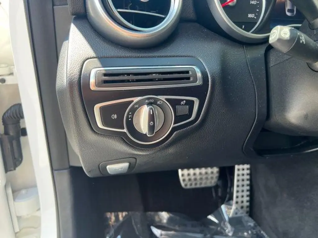 Mercedes-Benz C-Class 2019 AWD C 300 4MATIC 4dr Sedan