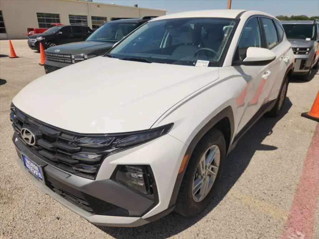 Hyundai TUCSON 2025 SE 4dr SUV