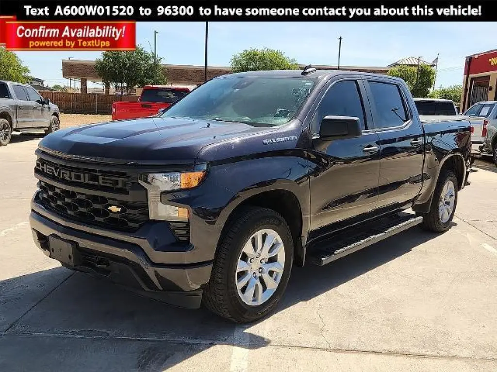 Chevrolet Silverado 1500 2023 4x2 Custom 4dr Crew Cab 5.8 ft. SB