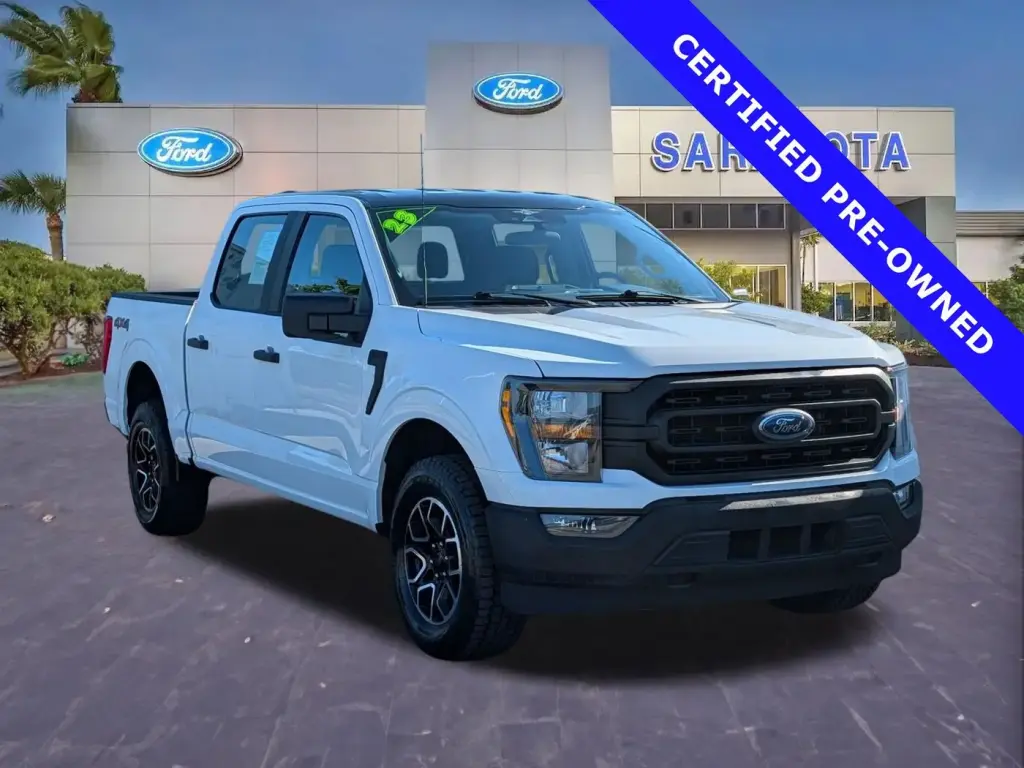 Ford F-150 2023 4x4 XL 4dr SuperCrew 5.5 ft. SB