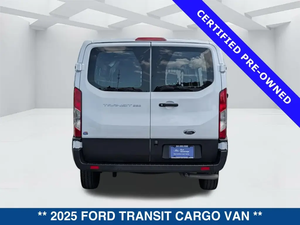 Ford Transit 2025 250 3dr SWB Low Roof Cargo Van
