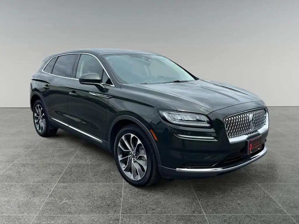 Lincoln Nautilus 2023 AWD Reserve 4dr SUV