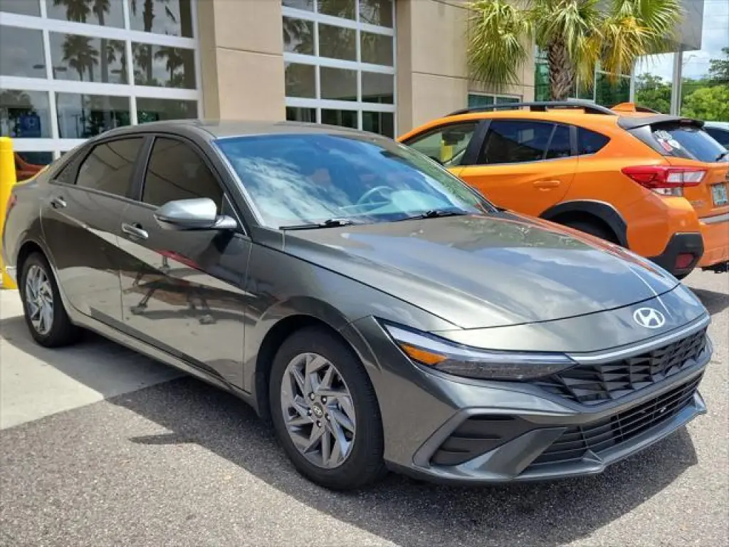 Hyundai ELANTRA 2024 SEL 4dr Sedan