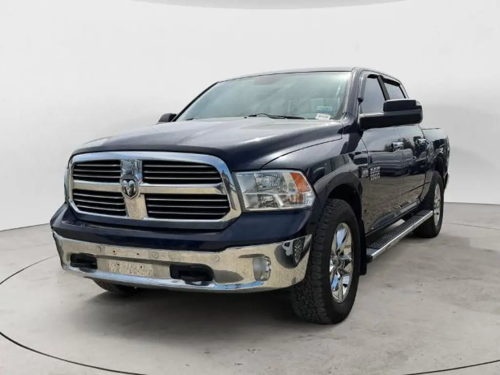 Ram 1500 2015 4x4 Big Horn 4dr Crew Cab 5.5 ft. SB Pickup