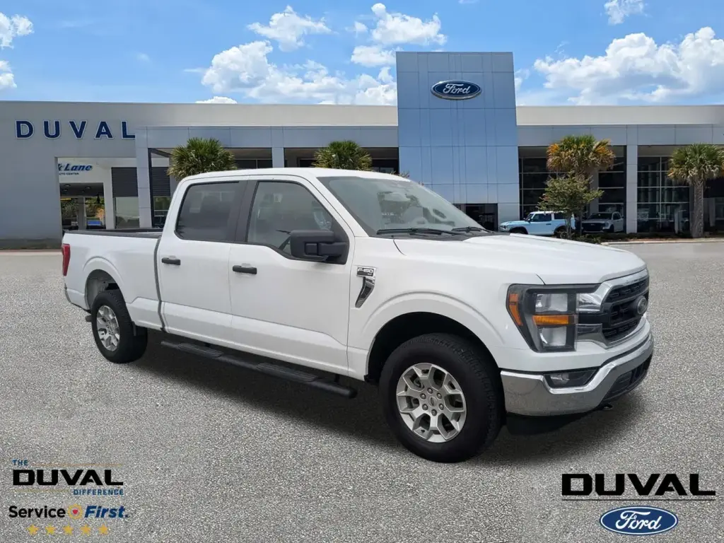 Ford F-150 2023 4x4 Platinum 4dr SuperCrew 5.5 ft. SB