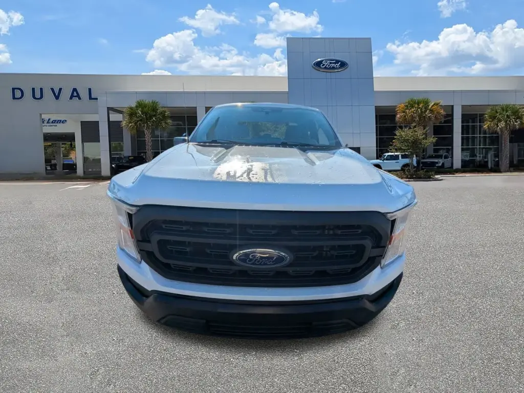 Ford F-150 2022 4x2 XL 4dr SuperCab 6.5 ft. SB
