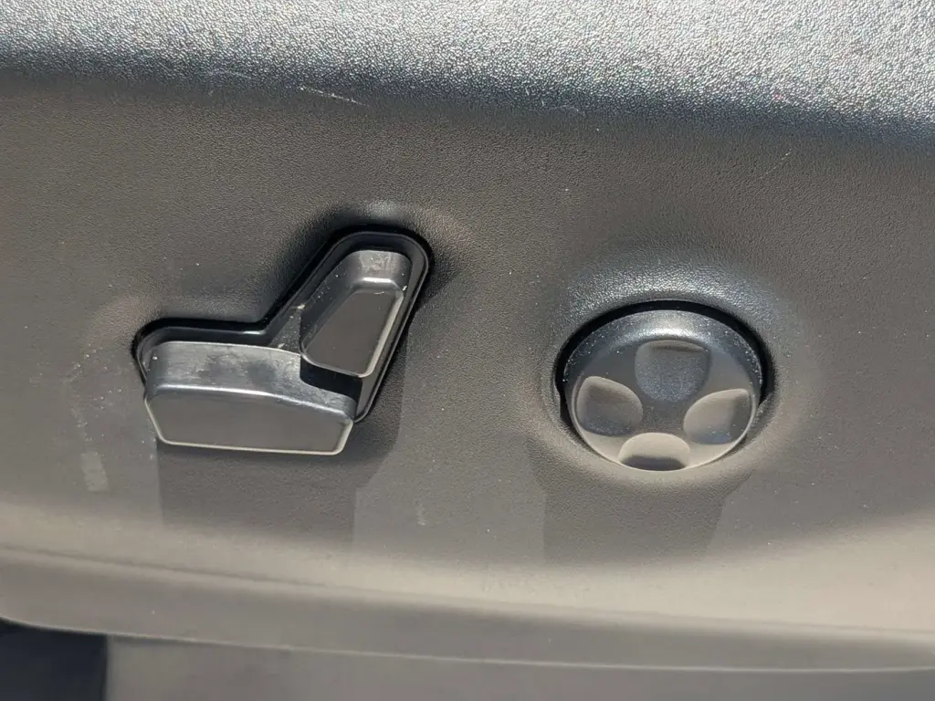 Chrysler Pacifica 2024 Touring L 4dr Mini-Van