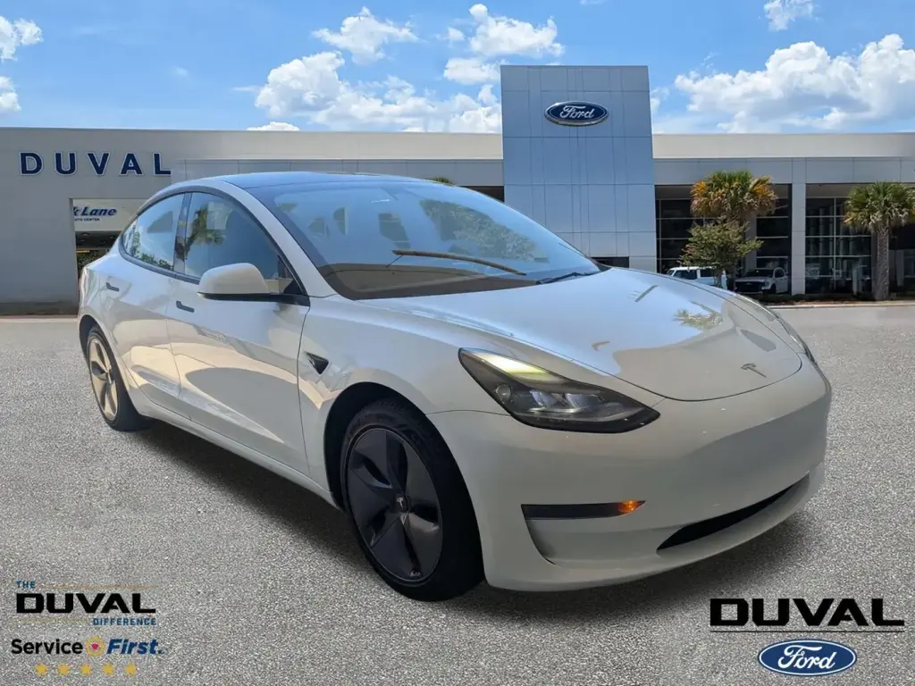 Tesla Model 3 2023 4dr Sedan