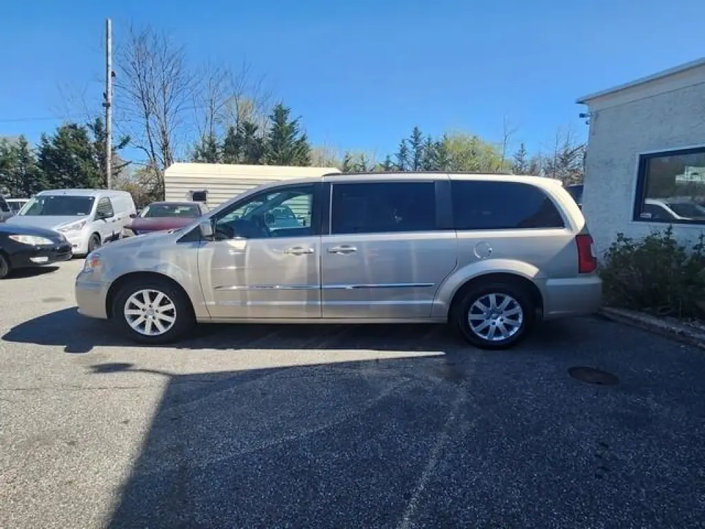 2015 Chrysler Town & Country