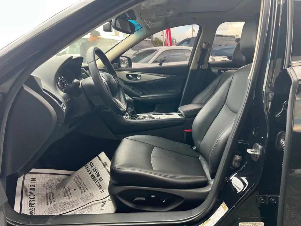 2018 INFINITI Q50