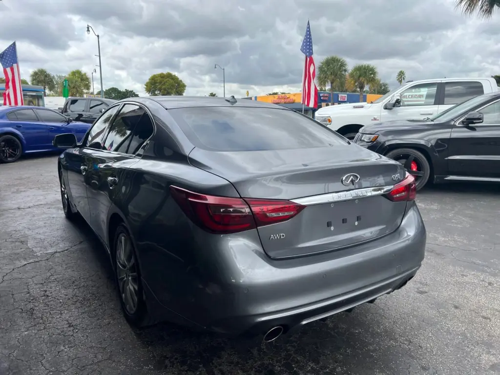 2022 INFINITI Q50