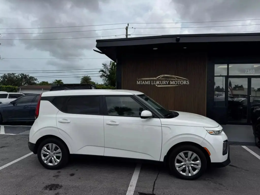 2022 KIA SOUL