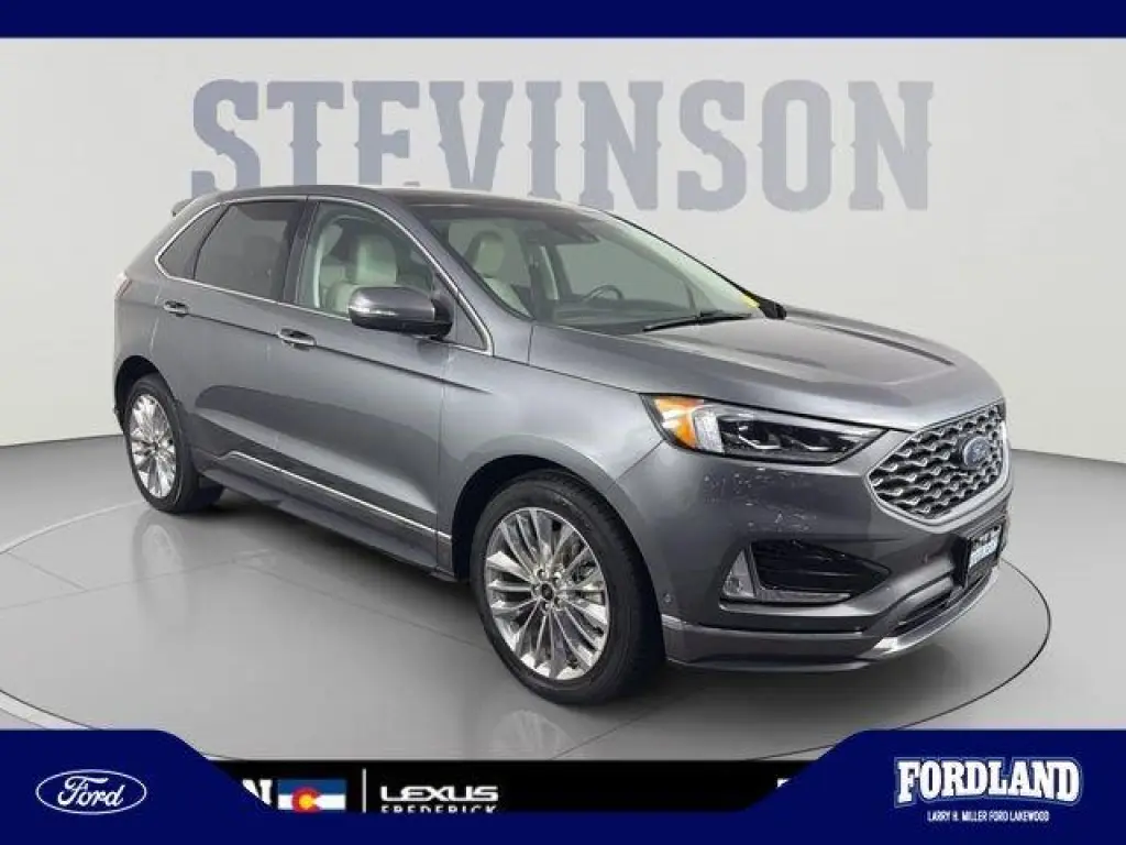 Ford Edge 2021 AWD Titanium 4dr Crossover