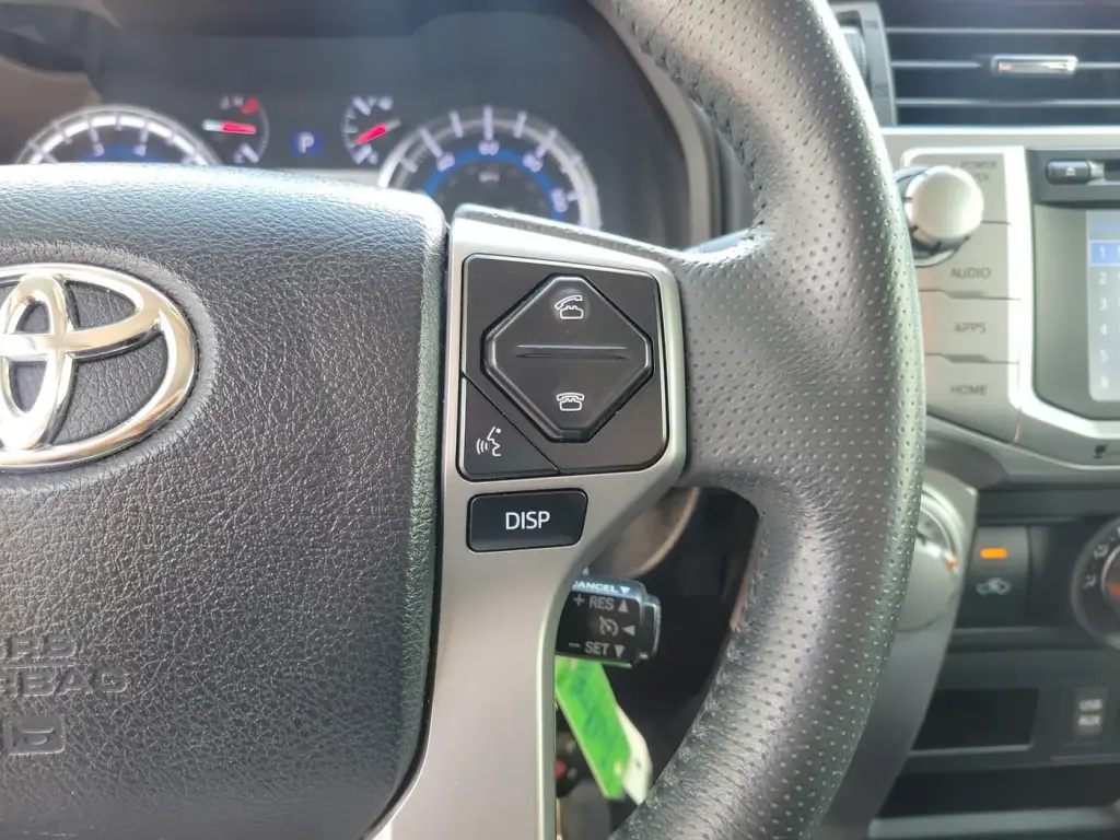 Toyota 4Runner 2017 4x2 SR5 4dr SUV