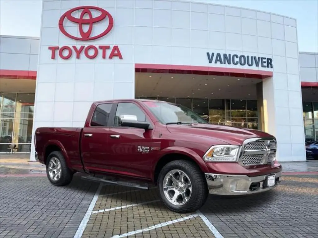 Ram 1500 2017 4x4 Laramie 4dr Quad Cab 6.3 ft. SB Pickup