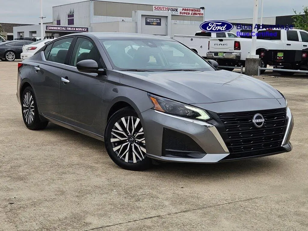 Nissan Altima 2025 2.5 SV 4dr Sedan