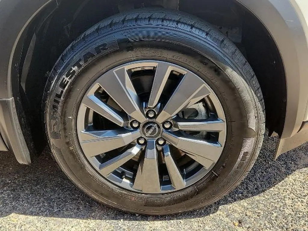 Nissan Pathfinder 2024 SV 4dr SUV