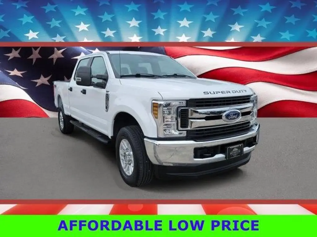 Ford F-250 Super Duty 2019 4x4 King Ranch 4dr Crew Cab 6.8 ft. SB Pickup
