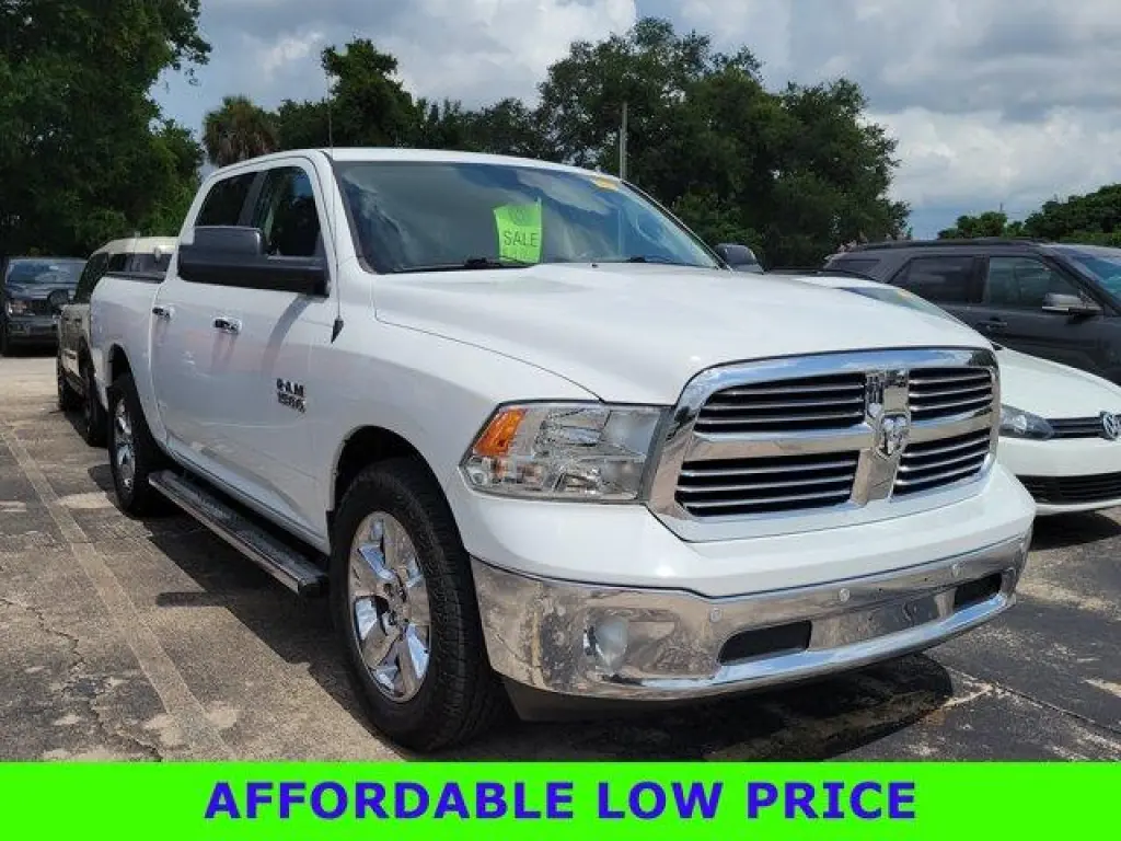 Ram 1500 2017 4x2 Big Horn 4dr Crew Cab 5.5 ft. SB Pickup