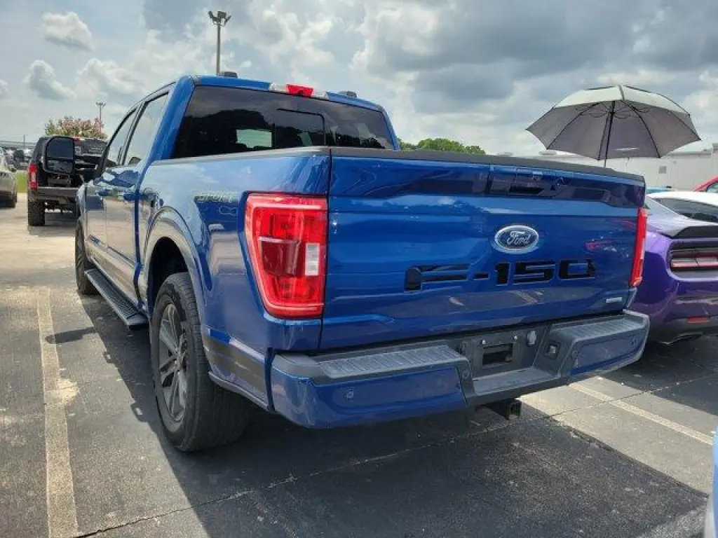 Ford F-150 2023 4x2 XL 4dr SuperCrew 5.5 ft. SB