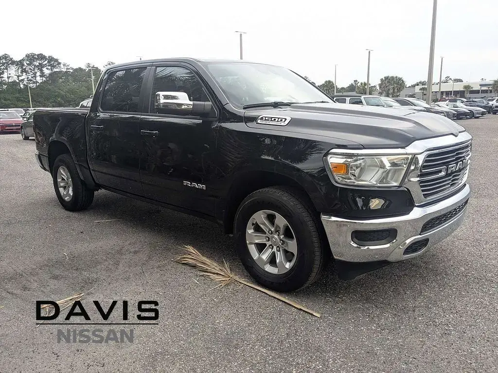 Ram 1500 2024 4x4 Laramie 4dr Crew Cab 5.6 ft. SB Pickup
