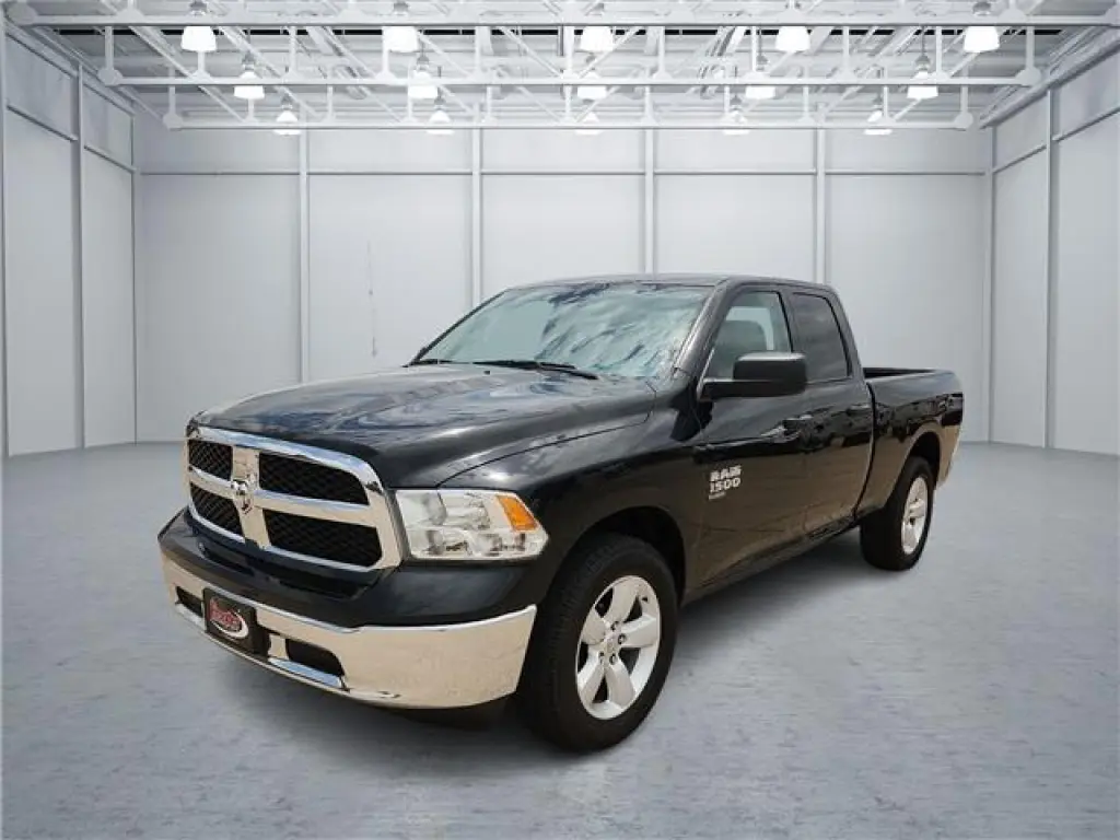 Ram 1500 Classic 2024 4x4 SLT 4dr Quad Cab 6.3 ft. SB Pickup