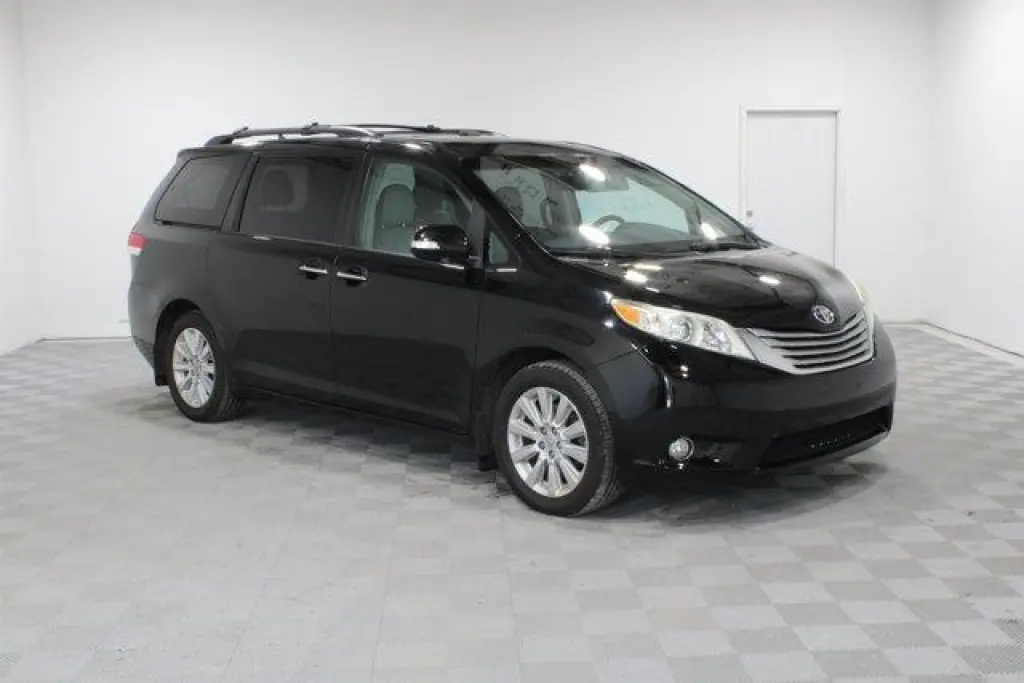 Toyota Sienna 2014 AWD XLE 7-Passenger 4dr Mini-Van