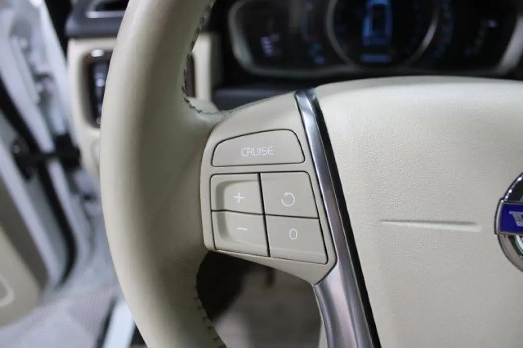 Volvo XC70 2014 AWD 3.2 4dr Wagon