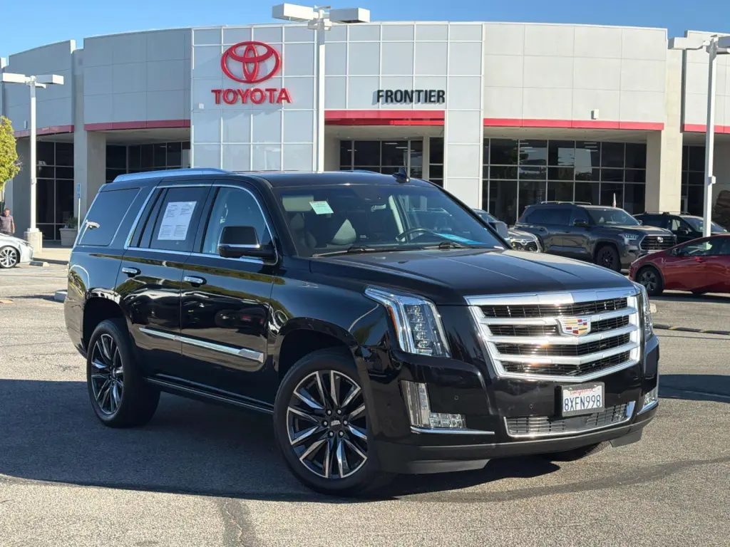 Cadillac Escalade 2018 Premium Luxury 4dr SUV