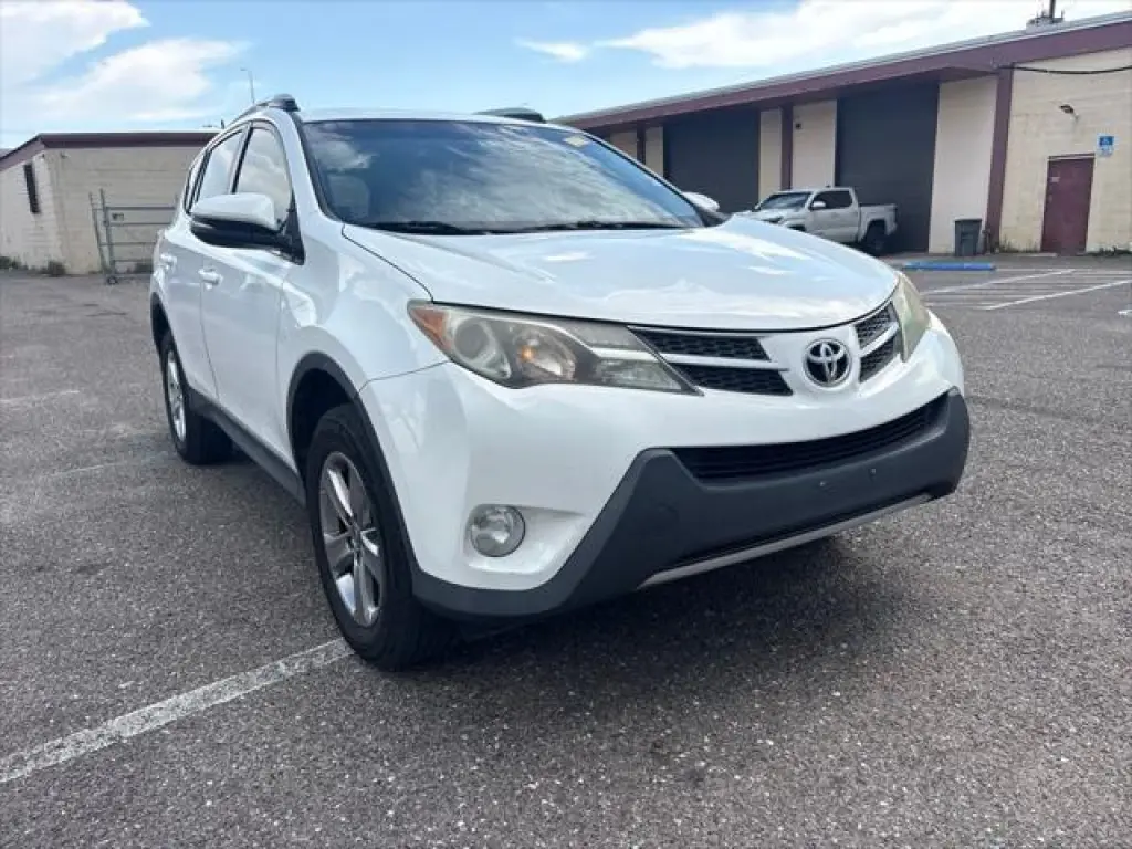Toyota RAV4 2015 XLE 4dr SUV