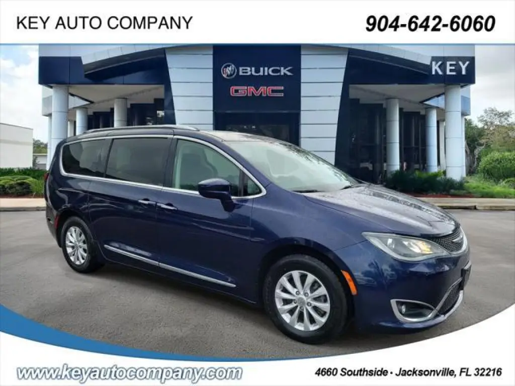 Chrysler Pacifica 2019 Touring L 4dr Mini-Van