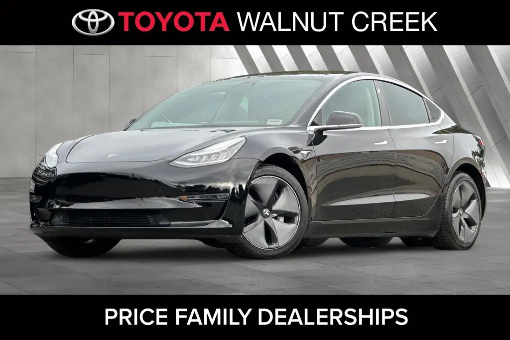 Tesla Model 3 2019 Mid Range 4dr Fastback