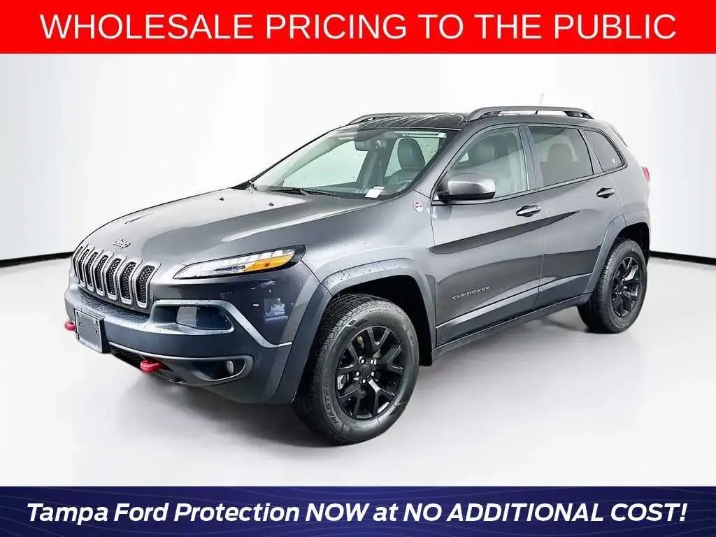 Jeep Cherokee 2015 4x4 Trailhawk 4dr SUV