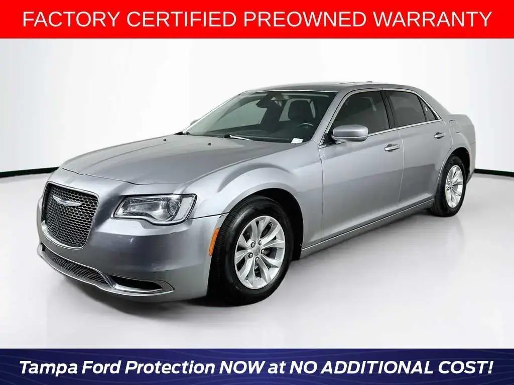Chrysler 300 2015 Limited 4dr Sedan