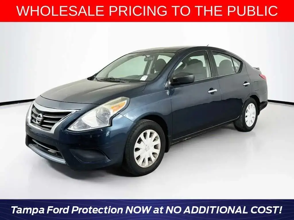 Nissan Versa 2015 1.6 S 4dr Sedan 5M