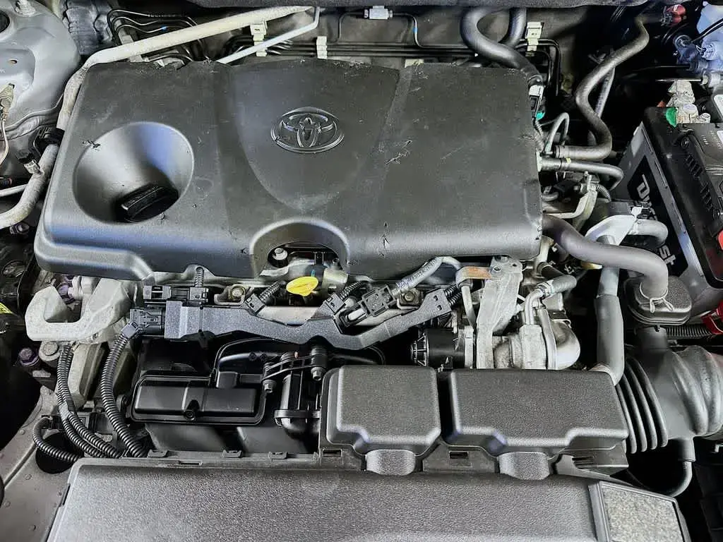 Toyota RAV4 2019 LE 4dr SUV