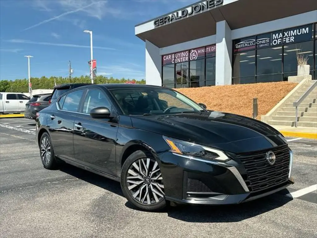 Nissan Altima 2024 2.5 SV 4dr Sedan